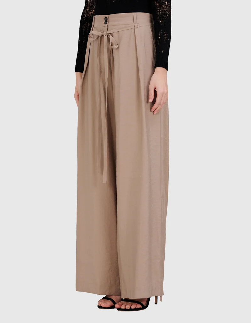 Wide-Leg Hose mit Bindegürtel