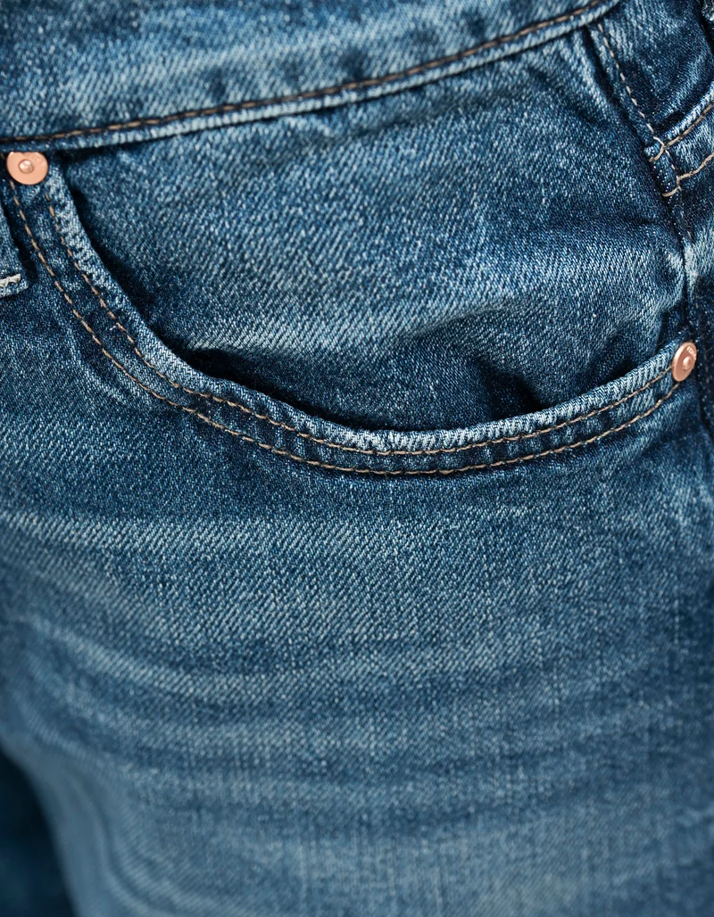 Washed-Out Wide-Leg Jeans