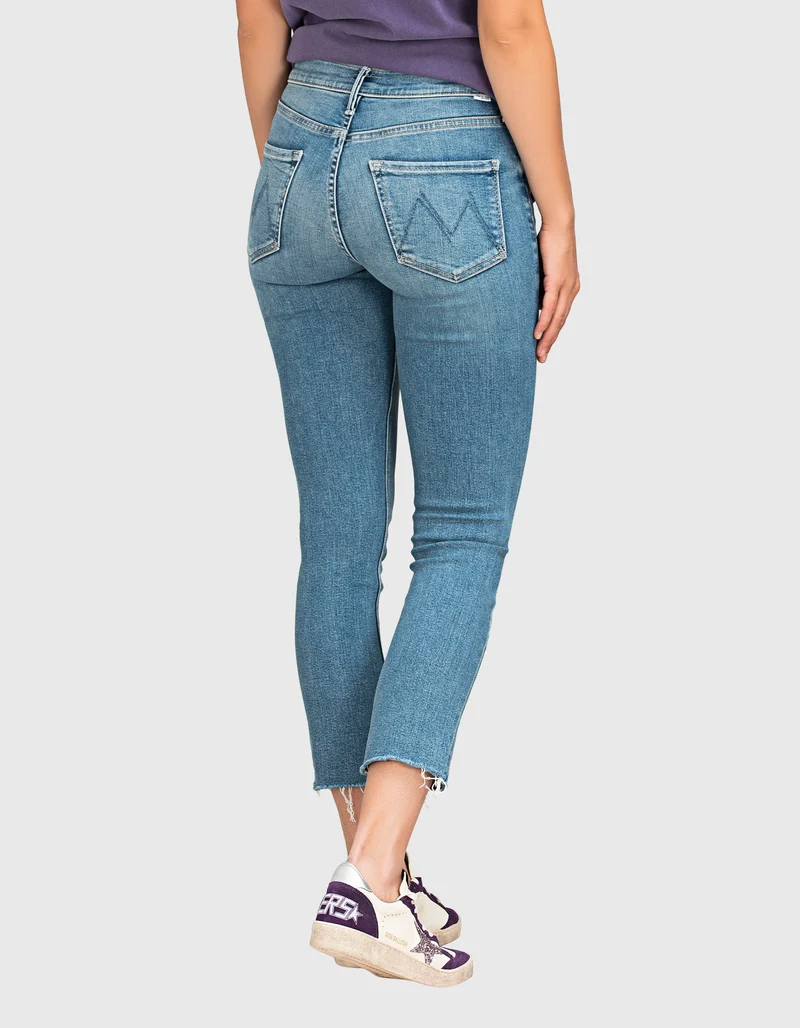 Washed-Out Skinny Jeans Dazzler