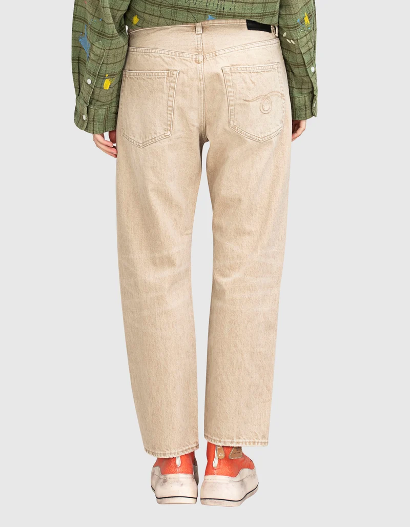 Relaxed Boyfriend Jeans