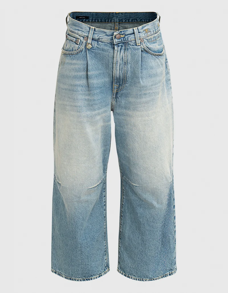 Cropped-Barell-Leg Jeans