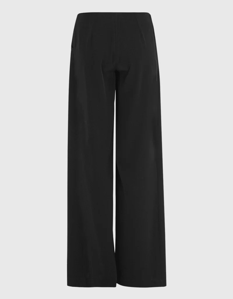 Wide-Leg Hose