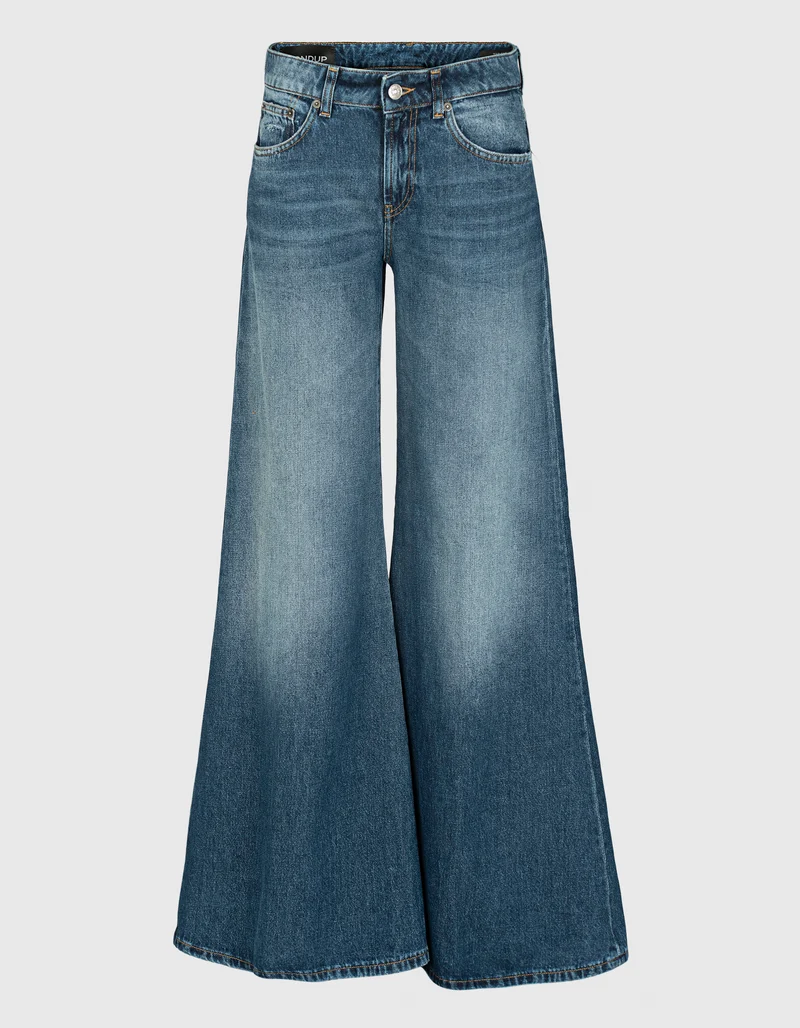 Wide-Leg Jeans