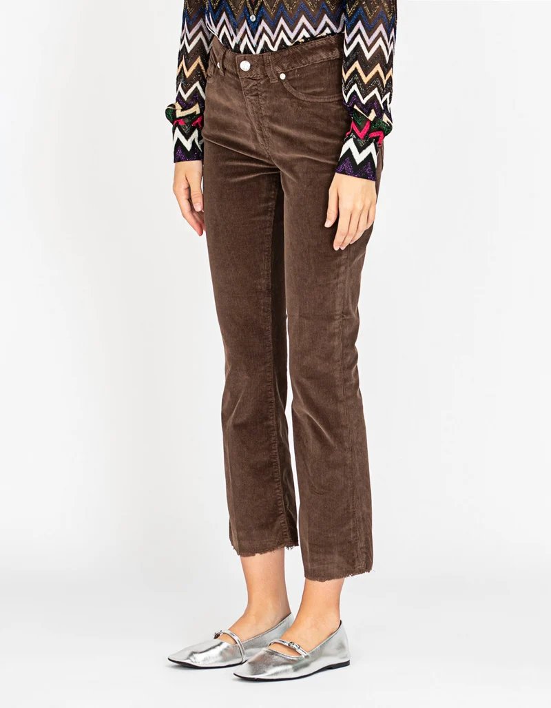 Kick-Flare Cordhose