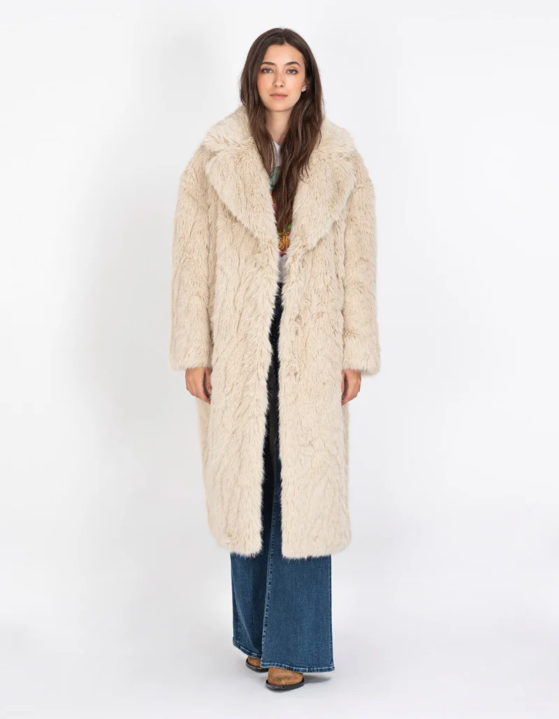 Faux-Fur Mantel
