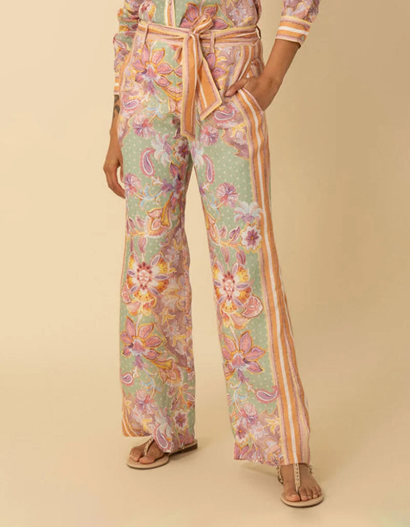 Gemusterte Leinen-Hose mit Bindegürtel