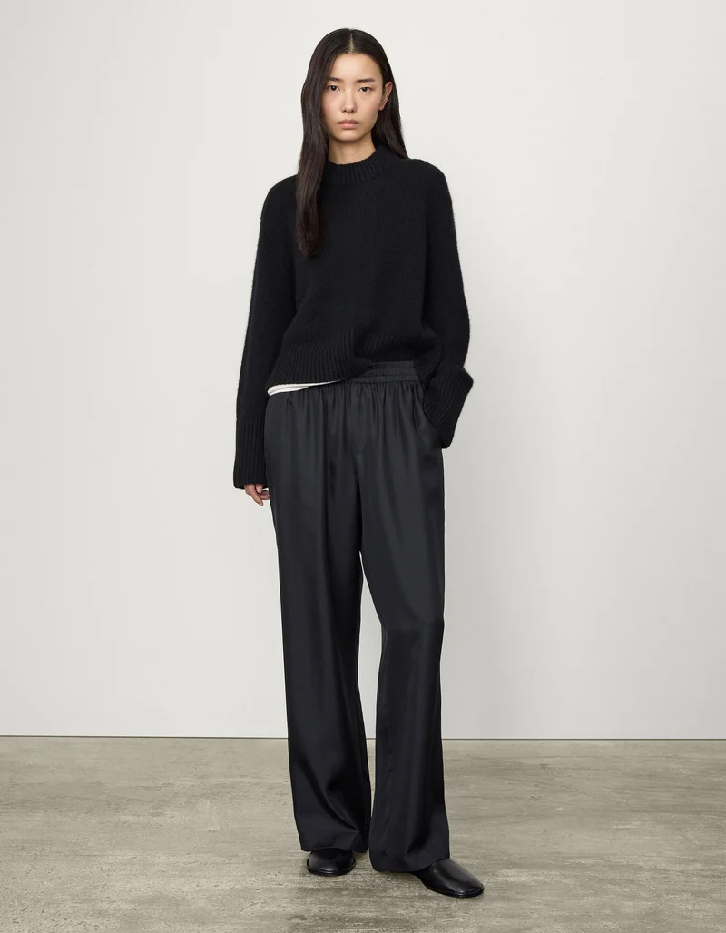 Wide-Leg Seiden-Hose