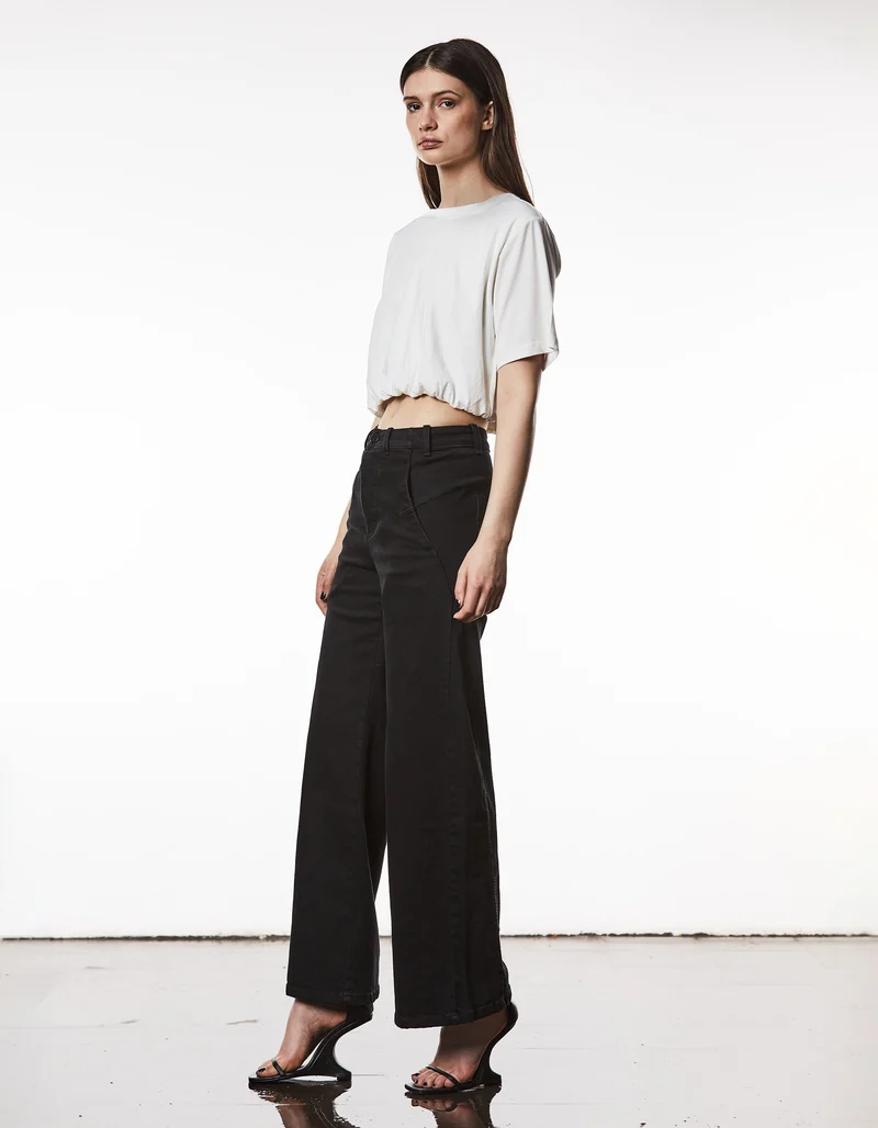 Cropped T-Shirt