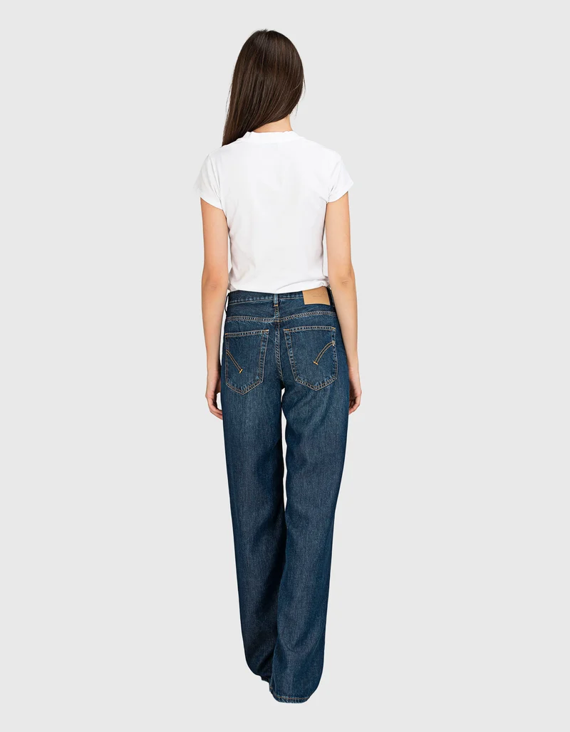 Wide-Leg Jeans