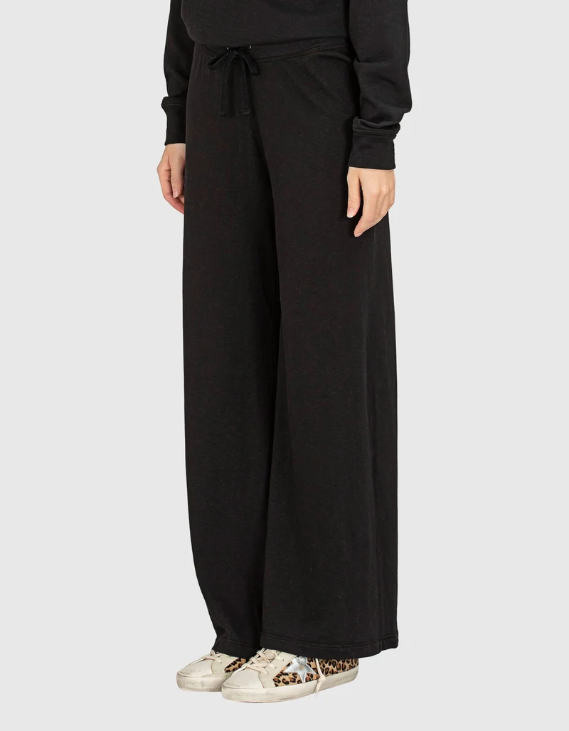 Wide-Leg Jogginghose