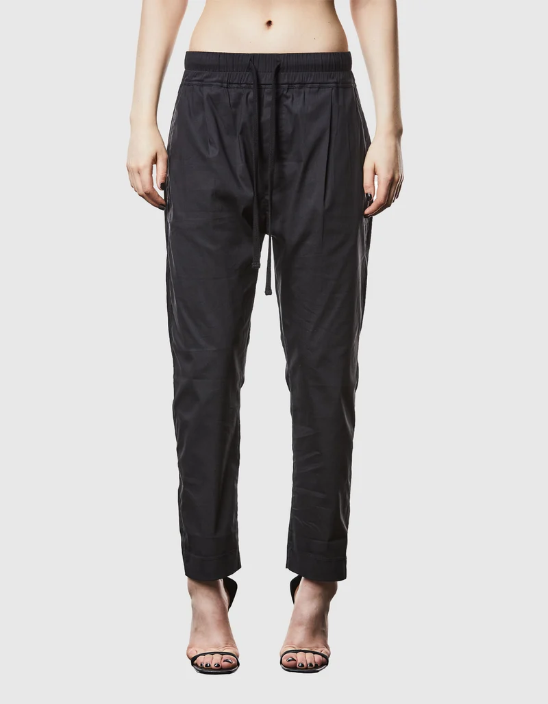 Bundfaltenhose mit elastischem Bund