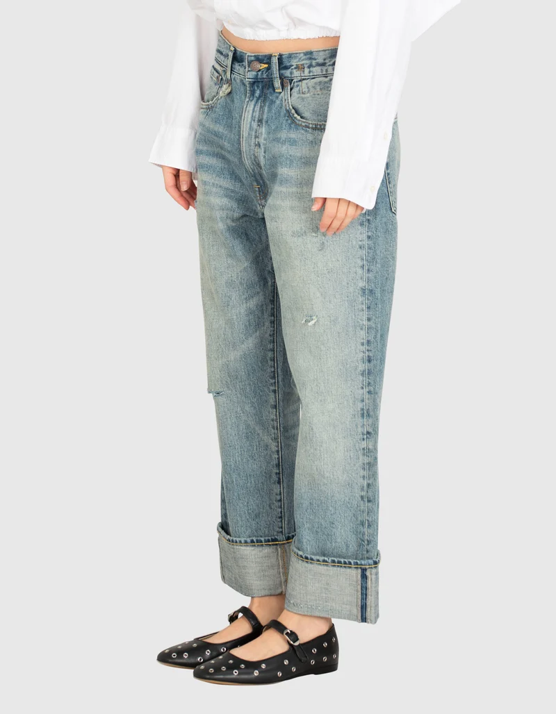 Washed-Out Boyfriend-Jeans