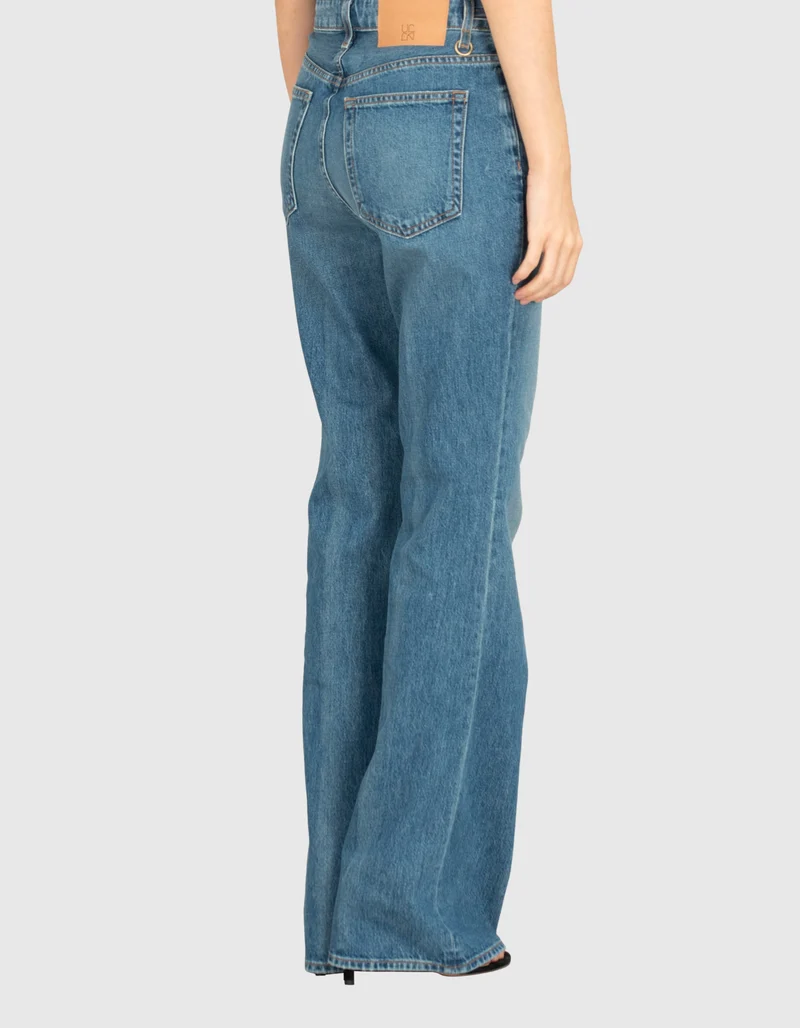 Flare-Leg Jeans mit Metall-Verzierungen