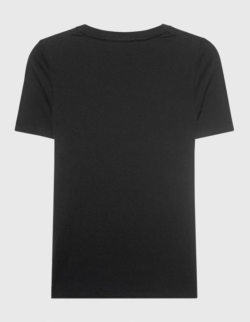 T-Shirt Elin mit Rundhalsausschnitt