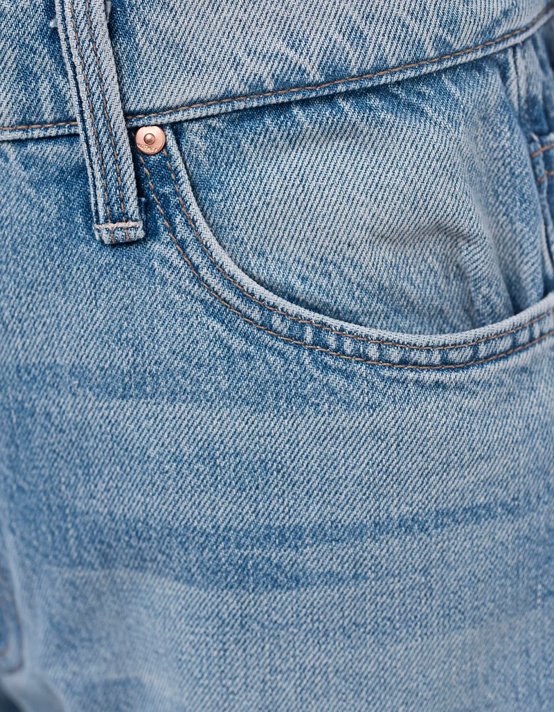 Wide-Leg Jeans