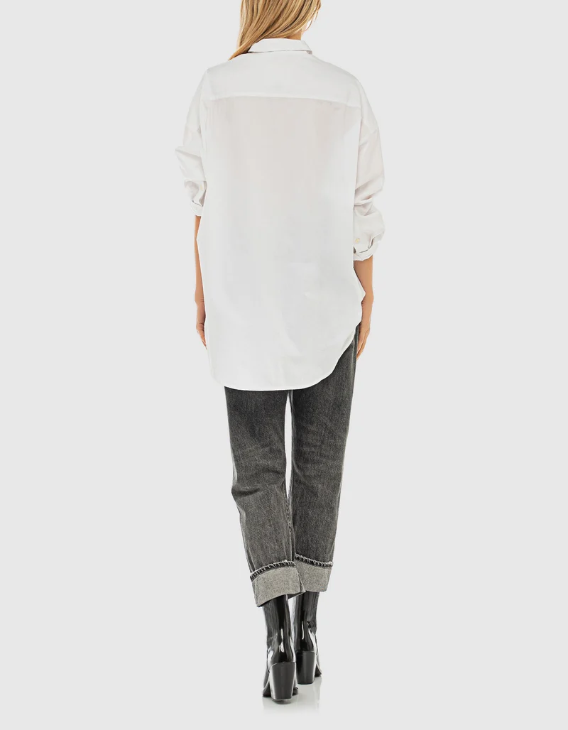 Boyfriend Jeans mit asymmetrischem Bund