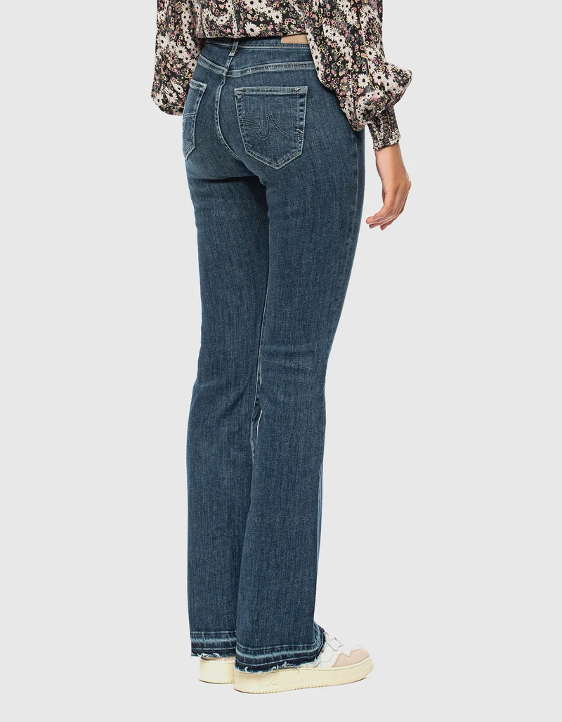 Washed-Out Bootcut-Jeans