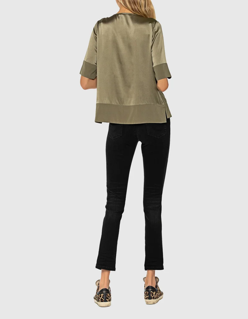 Mid-Waist Straight-Leg Jeans Cora