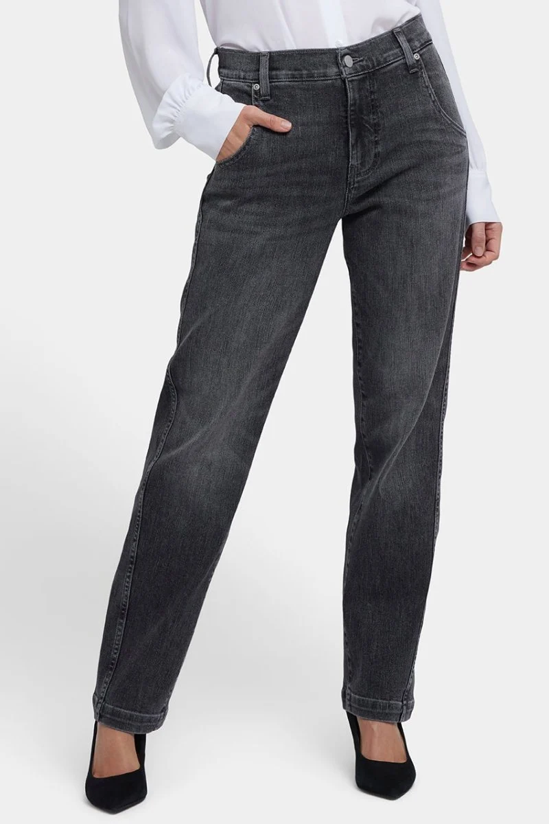 Brooke Loose Straight Jeans | Vintage Noir