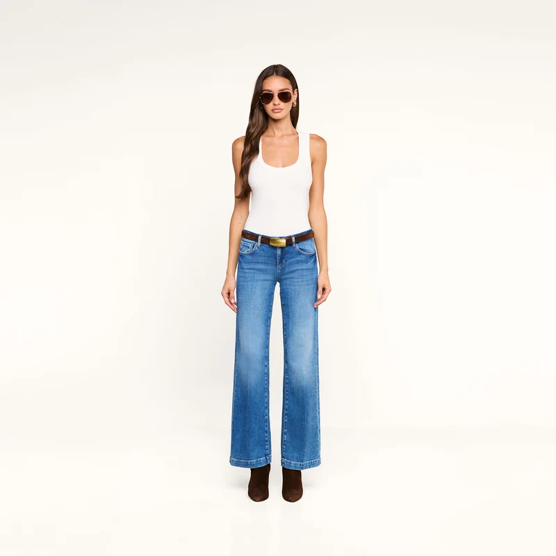 Joanne Low-Rise Wide-Leg Jean
