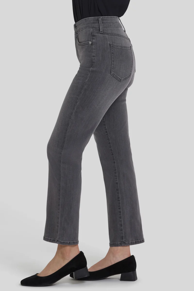 Marilyn Straight Ankle Jeans | Chateau Shadow