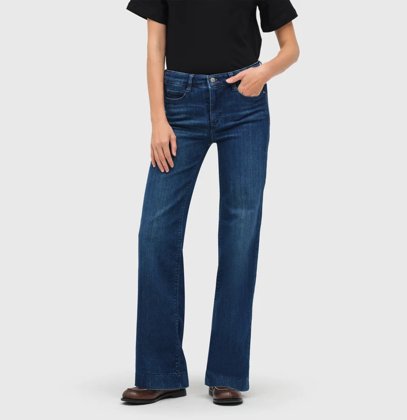DREAM WIDE authentic