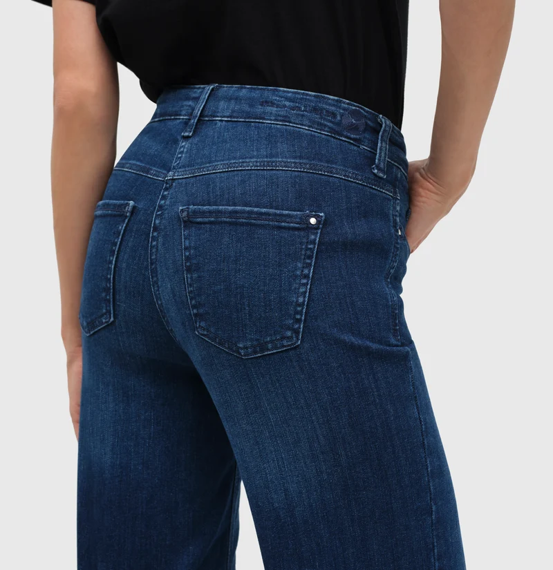 DREAM WIDE authentic