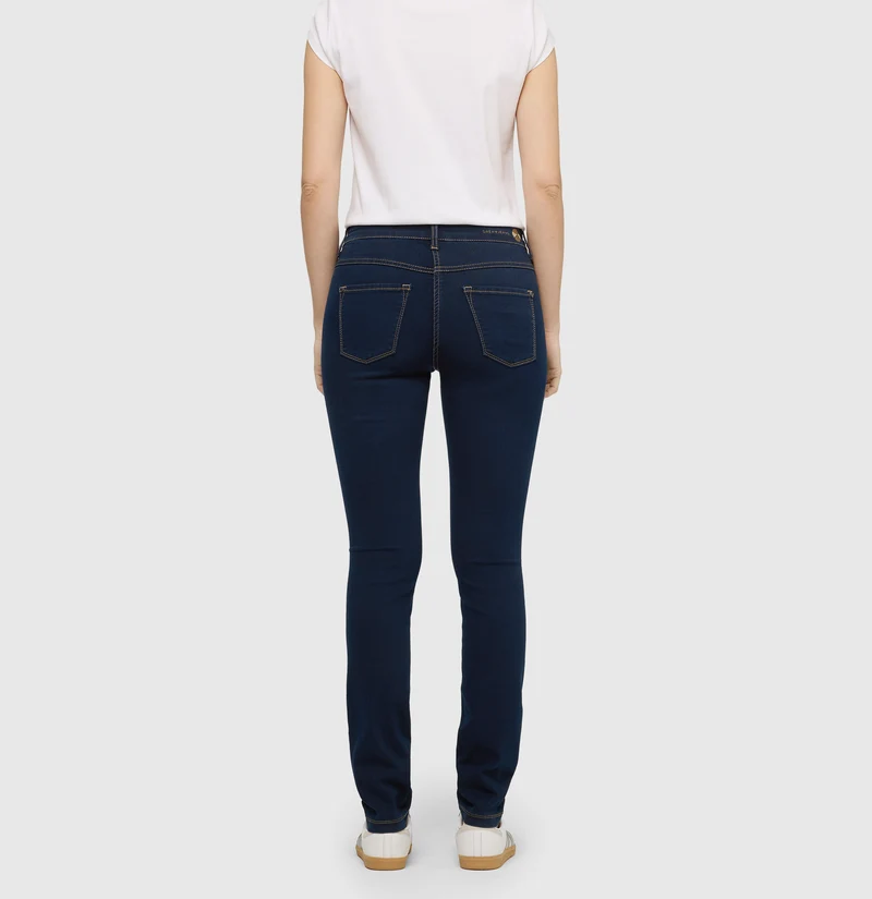 DREAM SKINNY