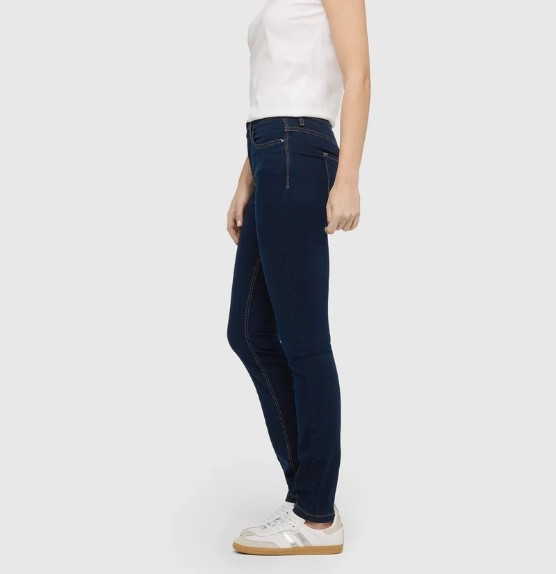 DREAM SKINNY