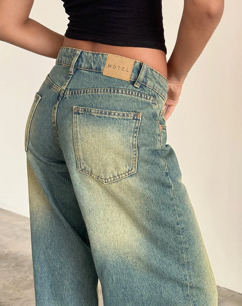 Geräumige extra weite Low Rise Jeans in Mid Used Grün