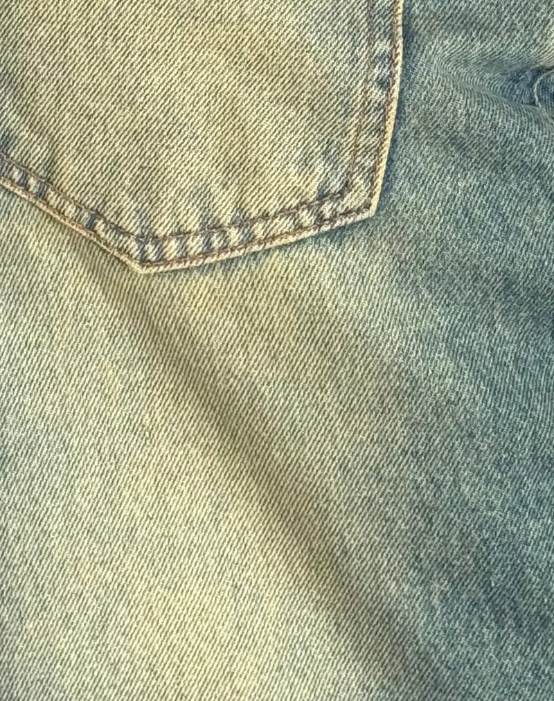 Geräumige extra weite Low Rise Jeans in Mid Used Grün