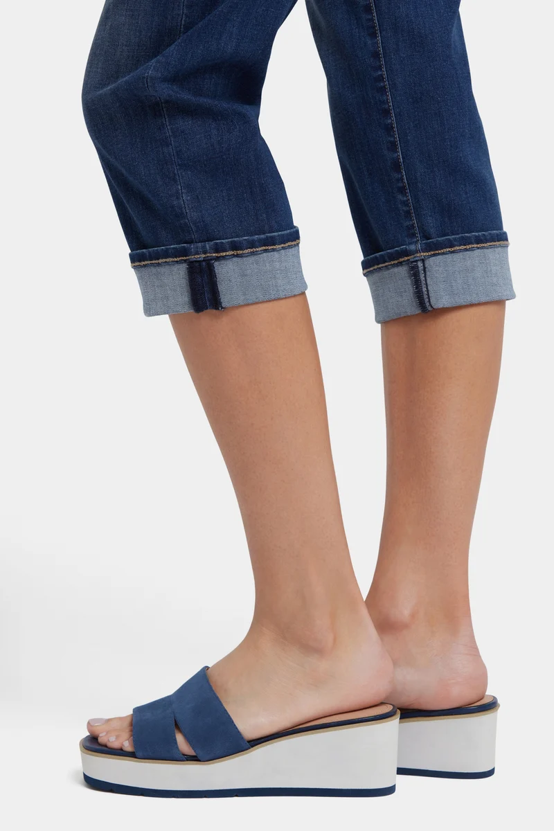 Marilyn Straight Crop Jeans in Cool Embrace® Denim | Rio Rapids