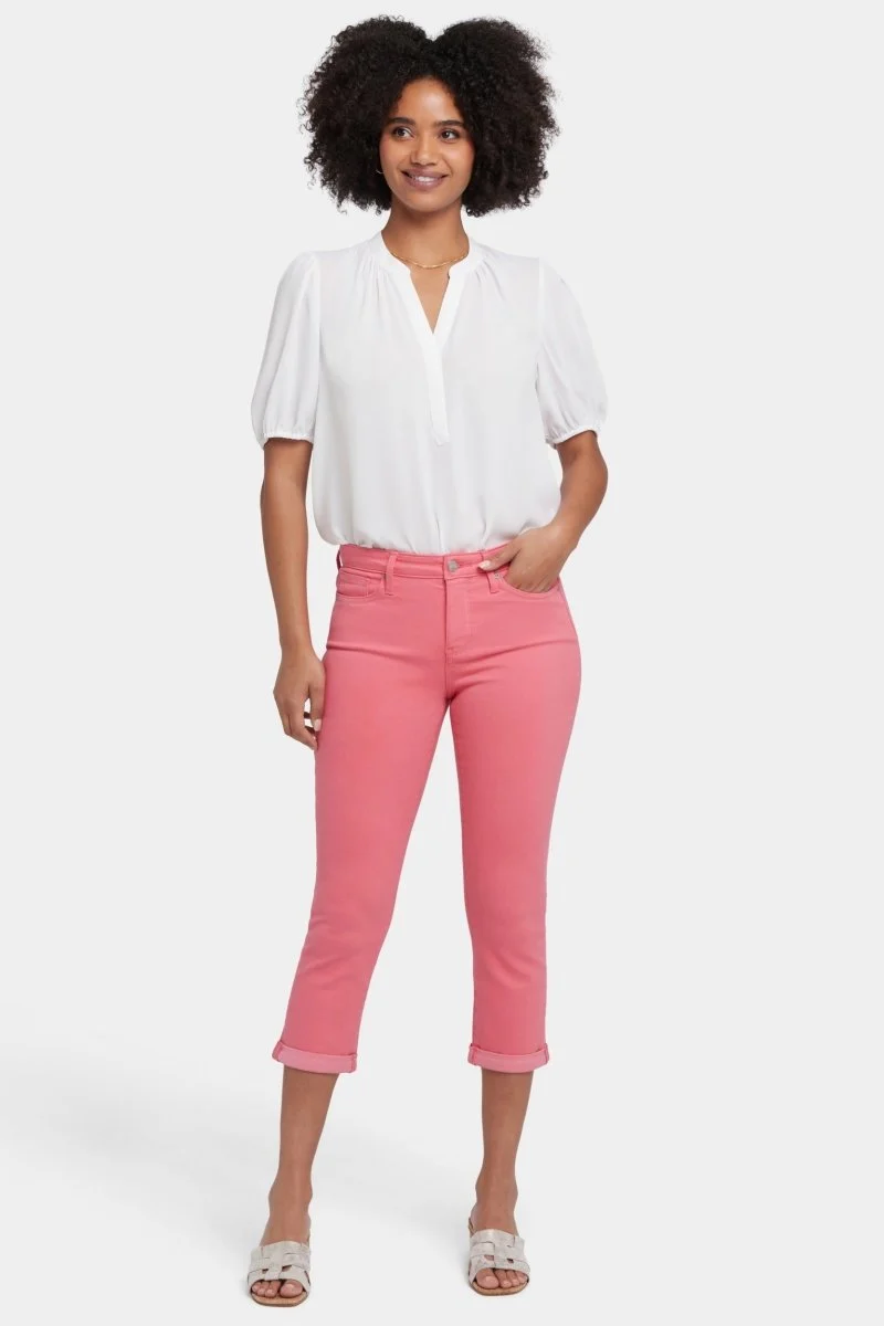 Chloe Skinny Capri Jeans In Cool Embrace® Denim Mit Rollmanschetten | Spiced Coral
