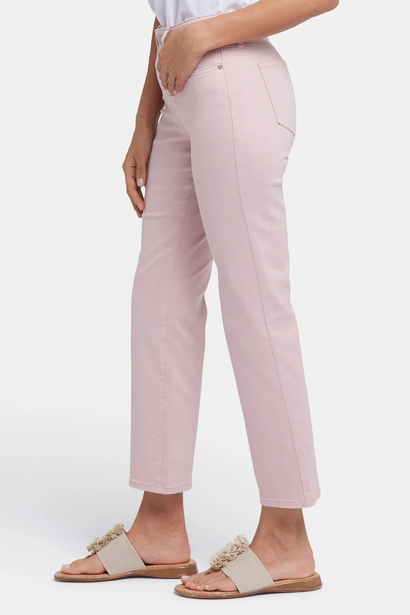 Marilyn Straight Ankle Jeans | Pale Mauve