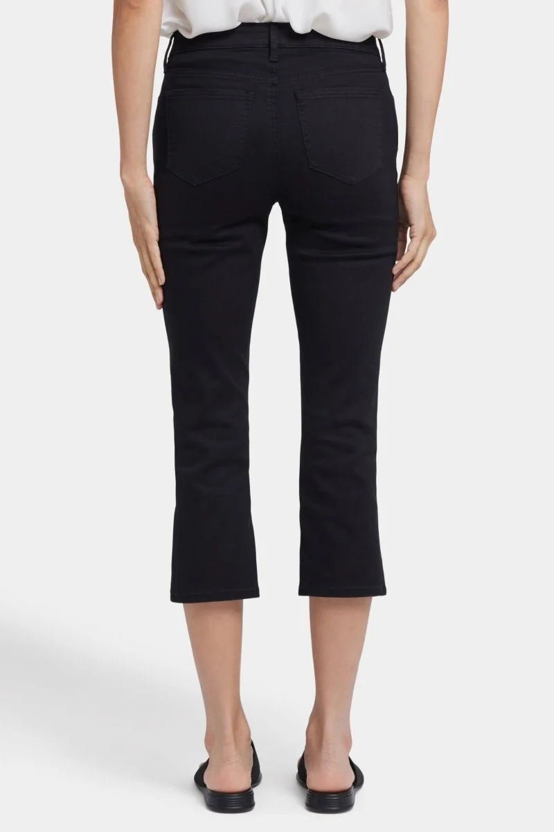 Chloe Capri Jeans mit Seitenschlitzen | Black