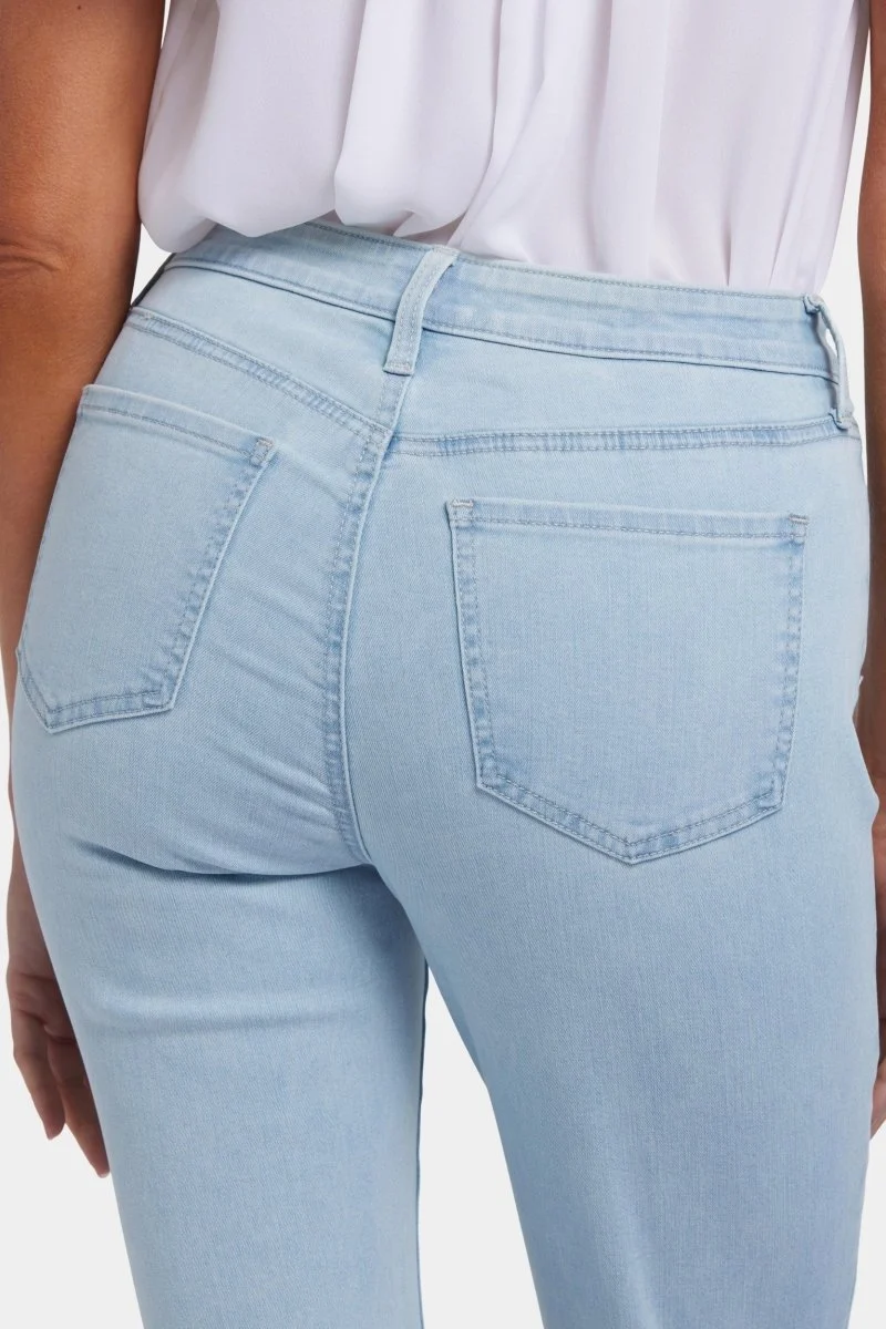 Chloe Capri | Clear Water
