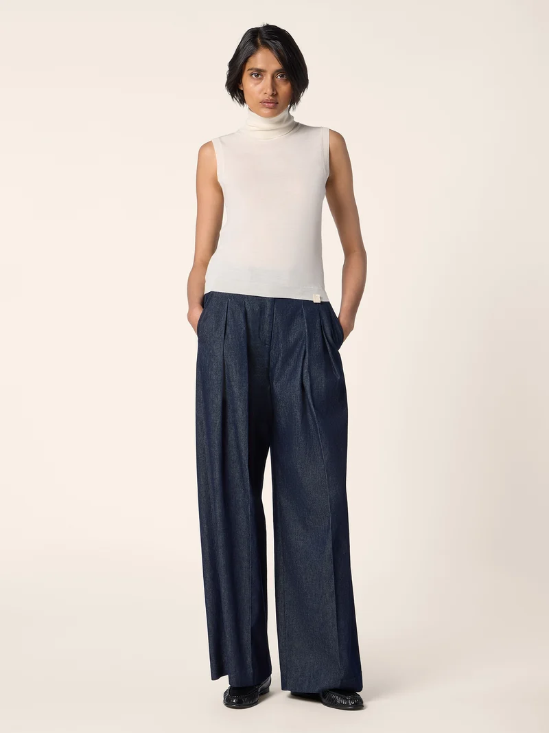 Wool Sleeveless Sweater