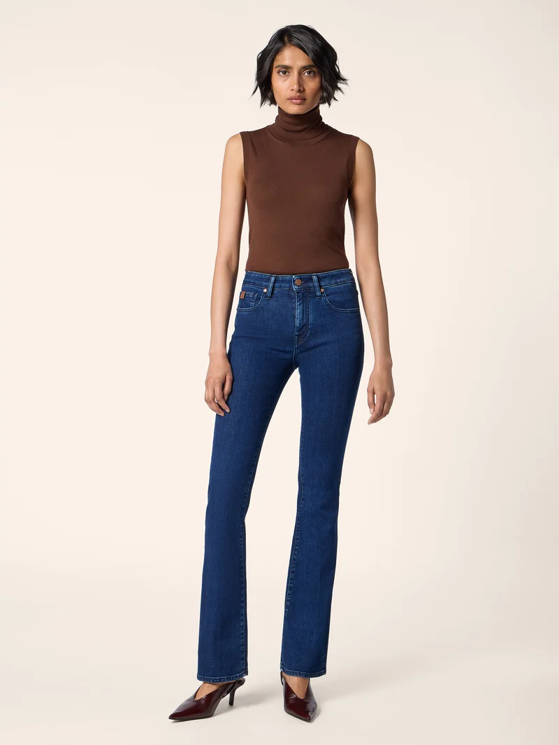 Vivian – Power Stretch Jeans in Regenerated Cotton-Lyocell