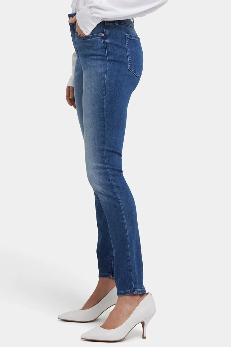 Ami Skinny Jeans aus Sure Stretch® Denim | Cool Marine