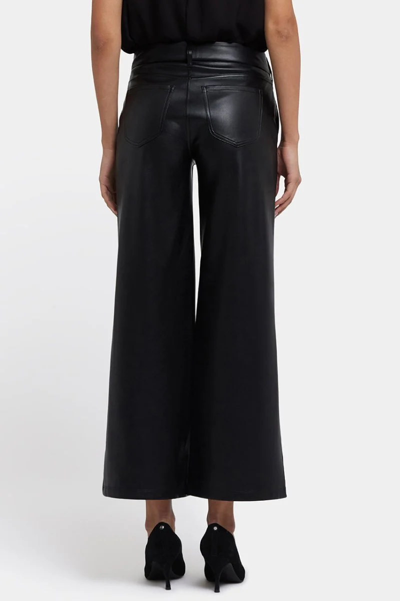 Vegan Stretch Sculpt-Her™ Leder Wide Leg Hose | Black