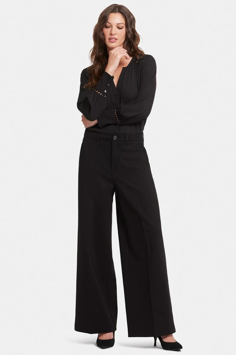 Whitney Hose aus Ponte Knit | Black