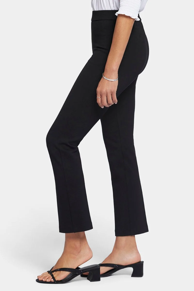 Pull-On Straight Sculpt-Her™ Ankle Trouser | Black