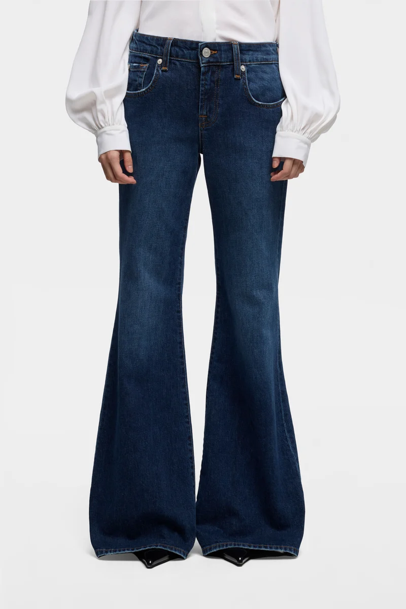 LOW FLARE in Denim Indiglow