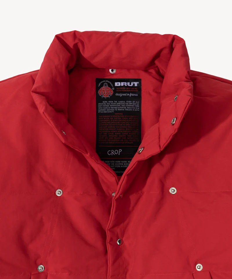 THE SUMMIT JACKET