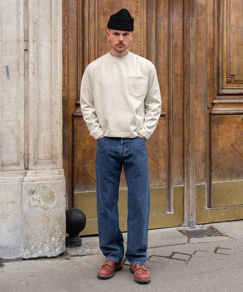 THE BEST LONG-SLEEVE POCKET TEE