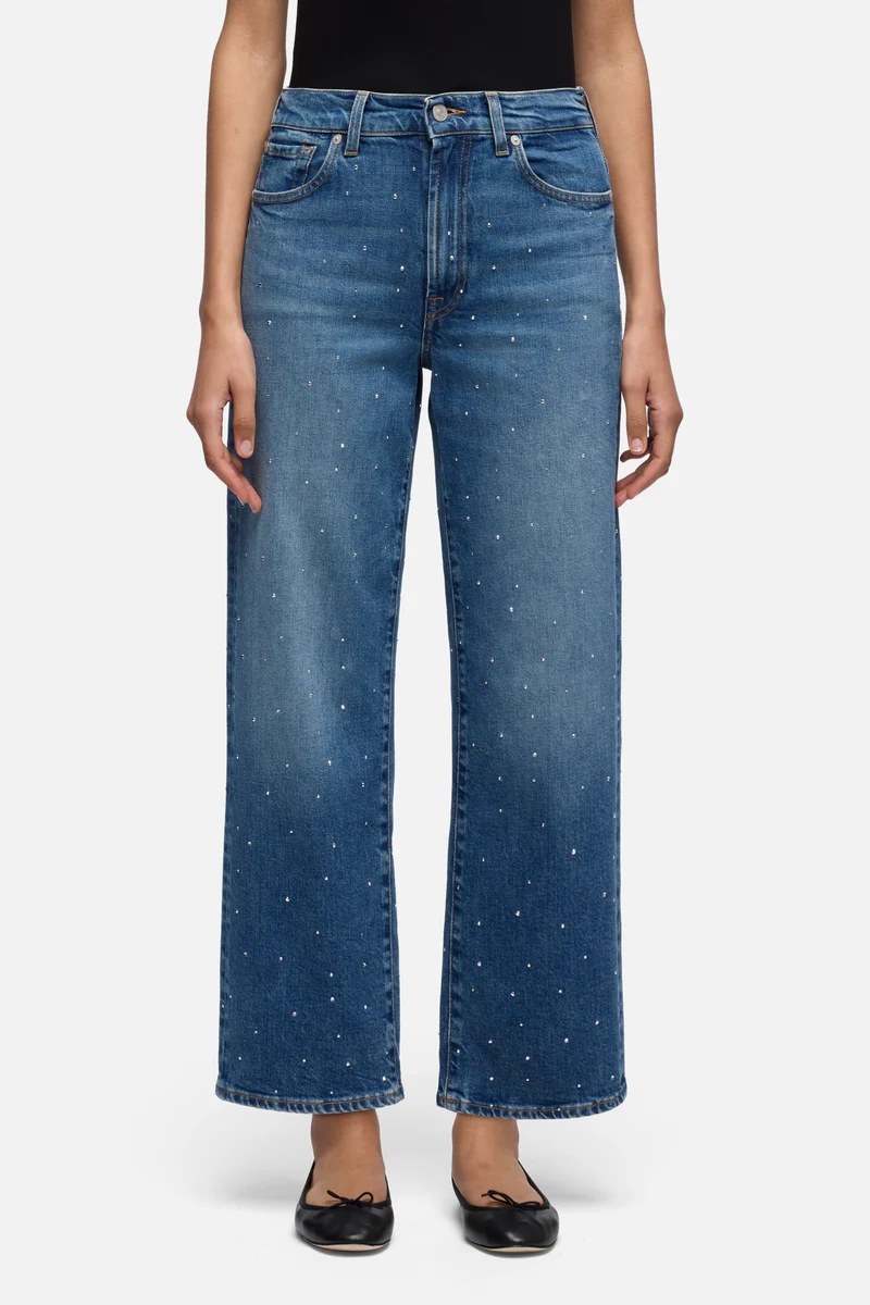 EMBELLISHED STOVEPIPE STRAIGHT ANKLE in Comfort Blue Shine