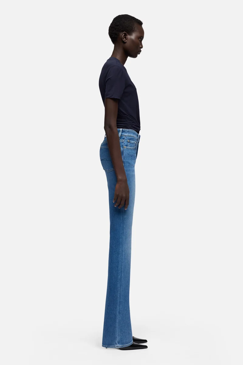 LEGGY BOOTCUT in Slim Illusion Coastline