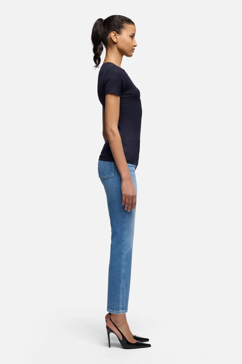 TWISTED TEE in Lyocell Navy