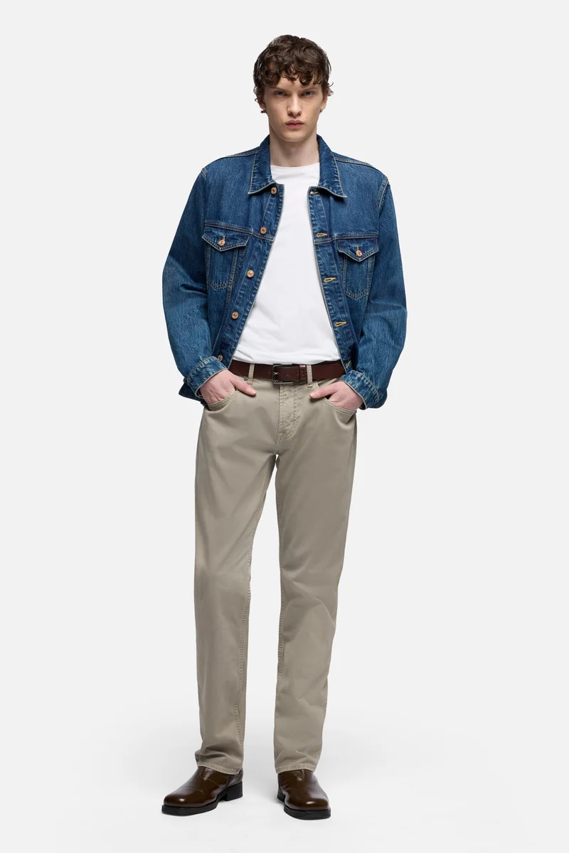 THE STRAIGHT in Luxe Performance Sateen Ghost