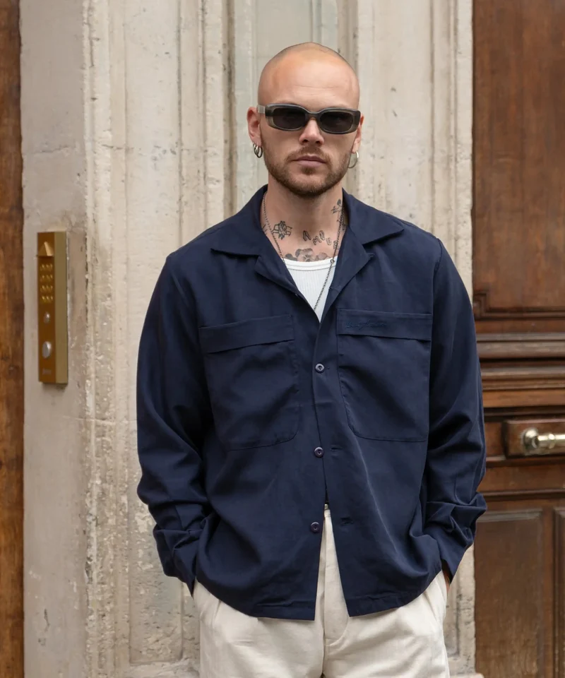 LA GRANDE CHEMISE